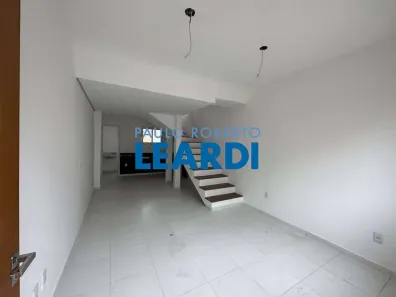 Casa de Condomínio com 2 Quartos à venda, 65m² no Chácara Rincão, Cotia