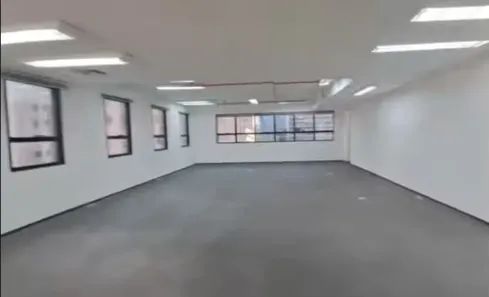 Ponto Comercial para alugar, 133m² no Vila Olímpia, São Paulo
