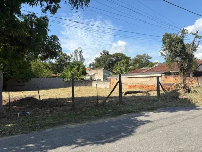 Lote/Terreno à venda, 750m² no Engenheiro Passos, Resende