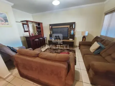 Casa com 4 Quartos à venda, 284m² no Cidade Jardim, Uberlândia