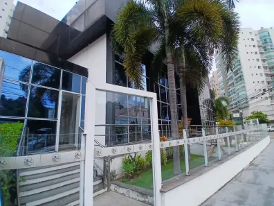 Ponto Comercial com 10 Quartos para alugar, 710m² no Bento Ferreira, Vitória