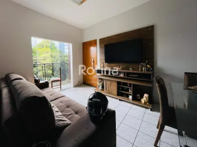 Apartamento com 3 Quartos à venda, 69m² no Segismundo Pereira, Uberlândia
