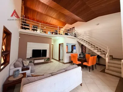 Casa com 3 Quartos à venda, 250m² no Jardim Terras de São João, Jacareí