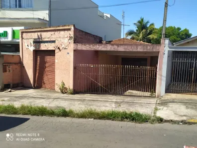 Casa com 3 Quartos à venda, 121m² no Santa Terezinha, Piracicaba