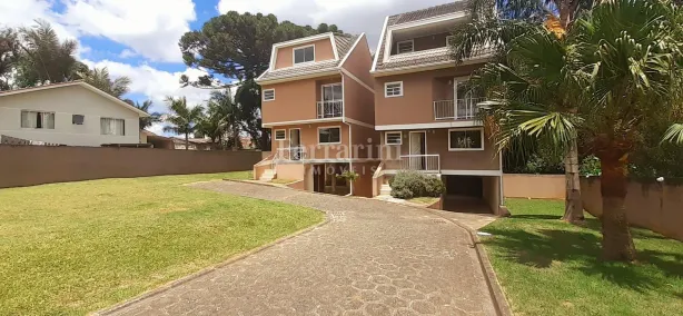 Sobrado com 4 Quartos para alugar, 178m² no São Braz, Curitiba