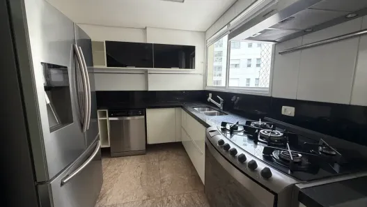 Apartamento com 3 Quartos para alugar, 181m² no Alphaville Conde I, Barueri