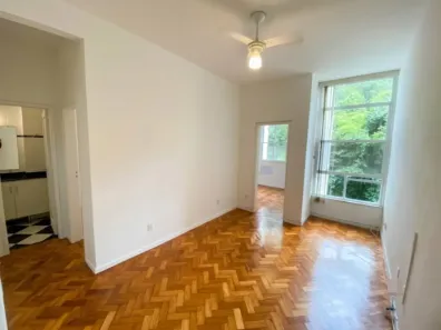 Apartamento com 2 Quartos à venda, 75m² no Copacabana, Rio de Janeiro