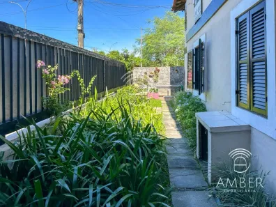 Casa de Condomínio com 3 Quartos à venda, 85m² no Village de Búzios, Armação dos Búzios