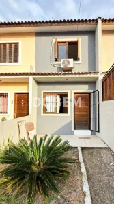 Sobrado com 2 Quartos à venda, 64m² no Jardim Algarve, Alvorada