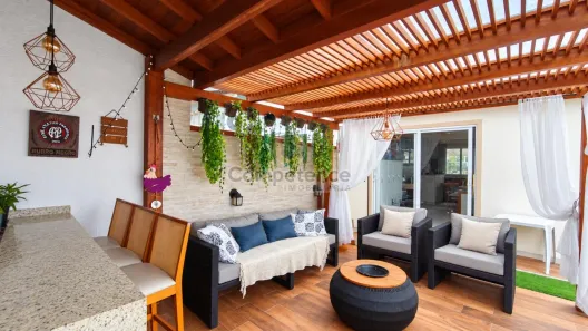 Casa com 2 Quartos à venda, 200m² no Madri, Palhoça