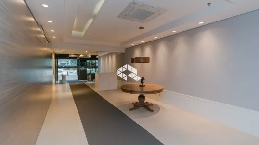 Sala Comercial à venda, 38m² no Boa Vista, Porto Alegre