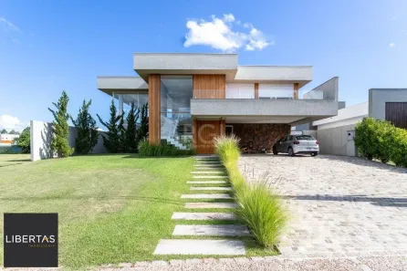 Casa de Condomínio com 3 Quartos à venda, 410m² no Chapéu do Sol, Porto Alegre
