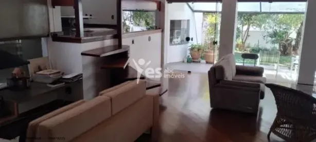 Casa com 3 Quartos para alugar, 520m² no Campestre, Santo André