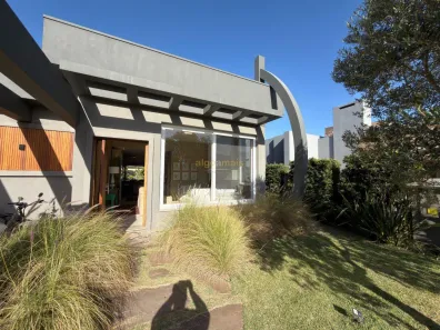 Casa de Condomínio com 3 Quartos à venda, 195m² no XANGRI-LÁ, Xangri-lá
