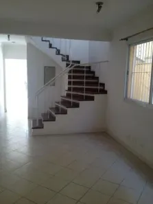 Sobrado com 3 Quartos para alugar, 80m² no Vila Osasco, Osasco