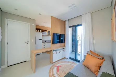 Apartamento com 1 Quarto para alugar, 30m² no Capão Raso, Curitiba