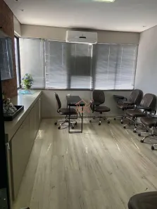 Sala Comercial para alugar, 30m² no Santa Efigênia, Belo Horizonte
