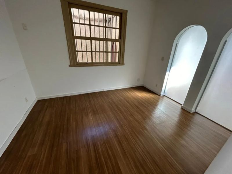 Casa com 3 quartos — Funcionários, Belo Horizonte
