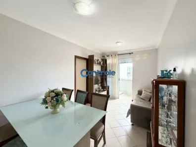 Apartamento com 3 Quartos à venda, 81m² no Barreiros, São José