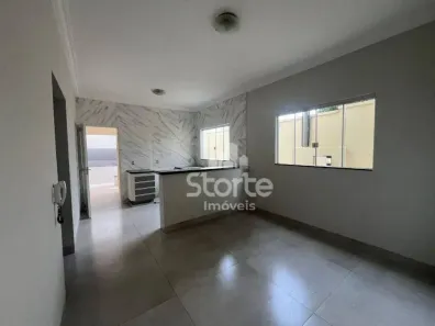 Casa com 3 Quartos à venda, 132m² no Segismundo Pereira, Uberlândia
