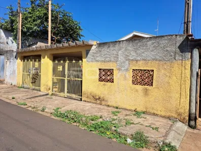 Casa com 2 Quartos à venda, 174m² no Vila Brasília, São Carlos