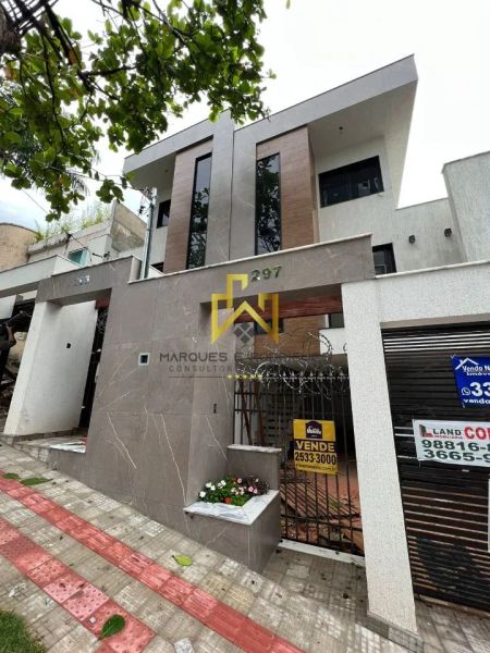 Casa com 3 quartos — Santa Rosa, Belo Horizonte