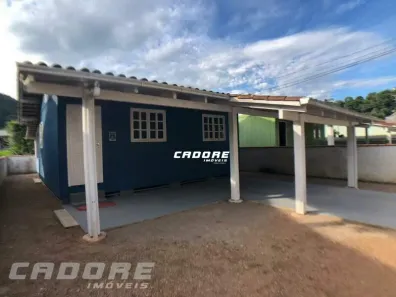 Casa com 2 Quartos para alugar, 80m² no Progresso, Blumenau