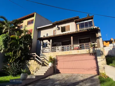 Casa com 3 Quartos à venda, 217m² no Ipanema, Porto Alegre