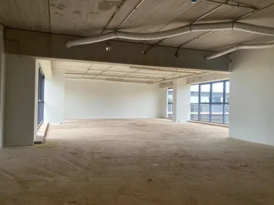 Sala Comercial para alugar, 187m² no Condomínio Débora Cristina, São José do Rio Preto