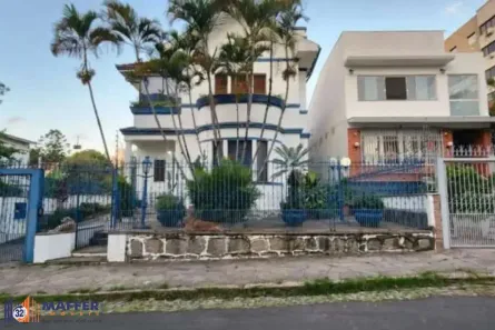 Casa com 4 Quartos à venda, 250m² no São João, Porto Alegre