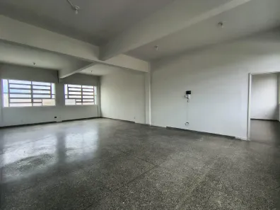 Sala Comercial para alugar, 140m² no Amazonas, Contagem