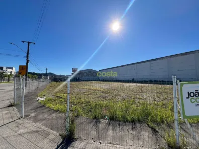 Lote/Terreno para alugar, 2377m² no Aririú, Palhoça