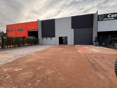 Galpão/Depósito/Armazém para alugar, 800m² no Parque Industrial 200, Maringá