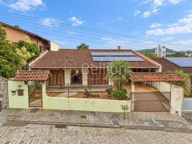 Casa com 4 Quartos à venda, 368m² no Velha, Blumenau