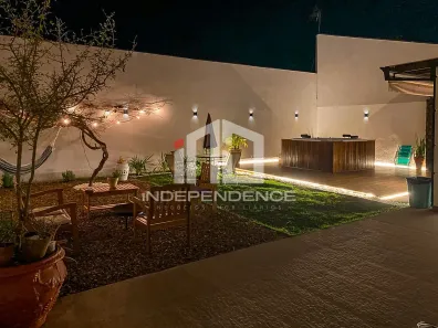 Sobrado com 5 Quartos à venda, 220m² no Urbanova, São José dos Campos