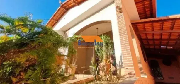 Casa com 3 Quartos à venda, 257m² no Santa Inês, Belo Horizonte