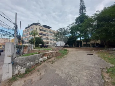 Lote/Terreno à venda, 2500m² no São Cristóvão, Rio de Janeiro