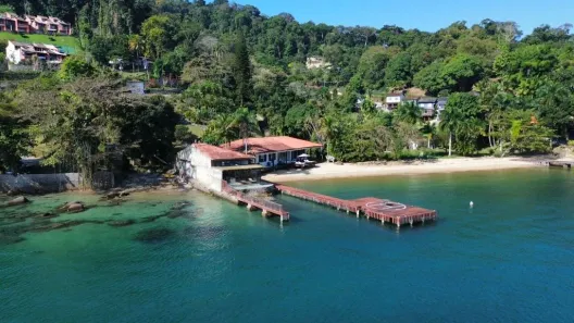 Casa com 8 Quartos à venda, 500m² no Vila Velha, Angra dos Reis