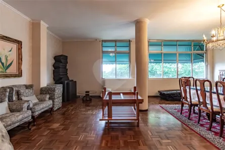 Sobrado com 3 Quartos à venda, 393m² no Sumaré, São Paulo