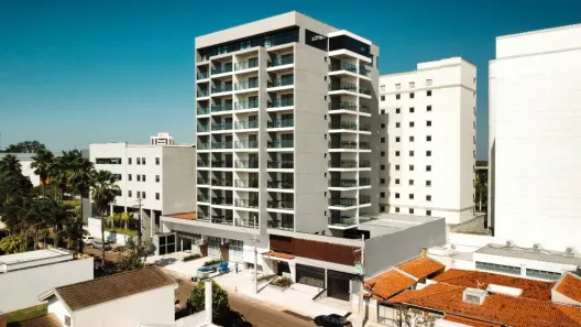 Apartamento com 1 Quarto para alugar, 40m² no Jardim Maria Izabel, Marília