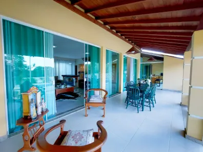 Casa com 3 Quartos à venda, 380m² no Aeroporto, Juiz de Fora