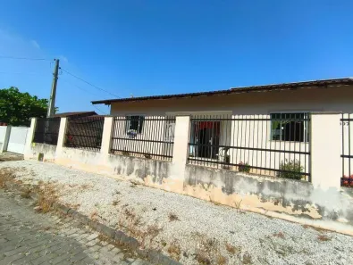 Casa com 4 Quartos à venda, 199m² no Centro, Guabiruba