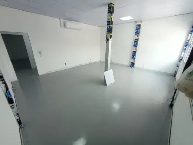 Sala Comercial para alugar, 27m² no Parque 10 de Novembro, Manaus