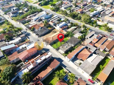 Lote/Terreno à venda, 300m² no Jardim Tarumãs, Caraguatatuba