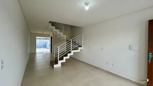 Sobrado com 3 Quartos à venda, 103m² no Comasa, Joinville