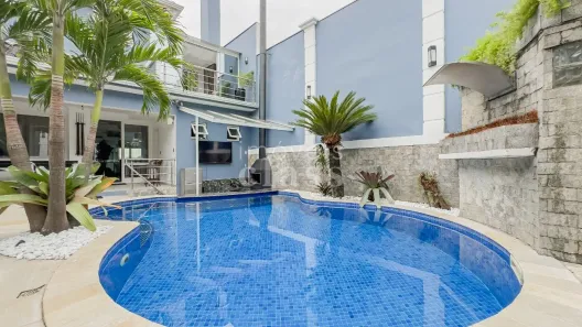 Casa com 4 Quartos à venda, 450m² no Chácara das Pedras, Porto Alegre