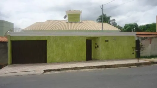 Casa com 4 Quartos à venda, 224m² no Jardim Brasília, Betim