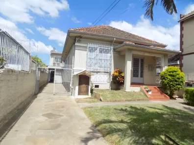 Casa com 6 Quartos à venda, 283m² no Glória, Porto Alegre