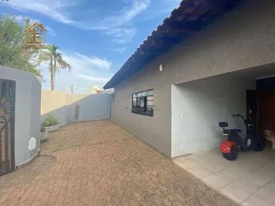 Casa com 3 Quartos à venda, 280m² no Jardim Tarraf II, São José do Rio Preto