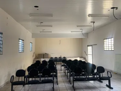 Sala Comercial com 1 Quarto à venda, 150m² no Tocantins, Uberlândia